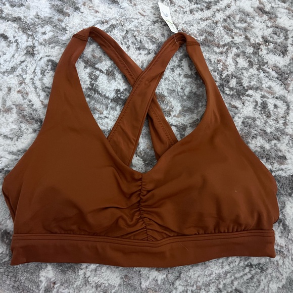 NWT! - Offline By Aerie Real Me Ruched Sports Bra - Size Medium - Color: Caramel - Picture 2 of 6